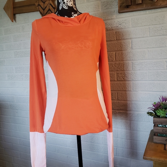 Vessos lightweight hoodie pullover size medium - Picture 2 of 13